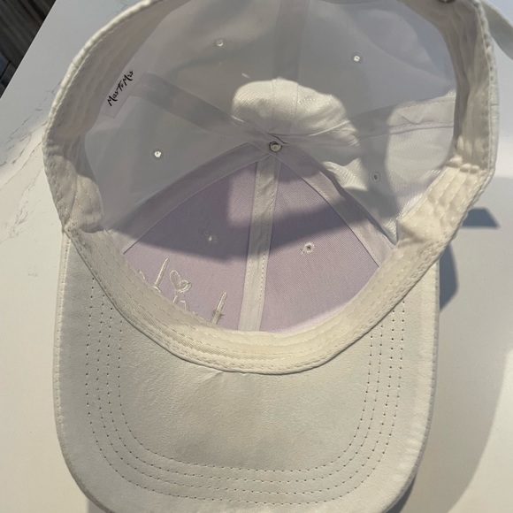 Bride Hat - Picture 4 of 4